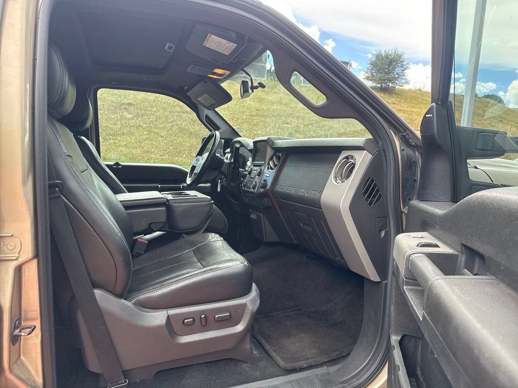 Used 2013 Ford F350 Lariat w/ Lariat Ultimate Pkg AWD/4WD image 27
