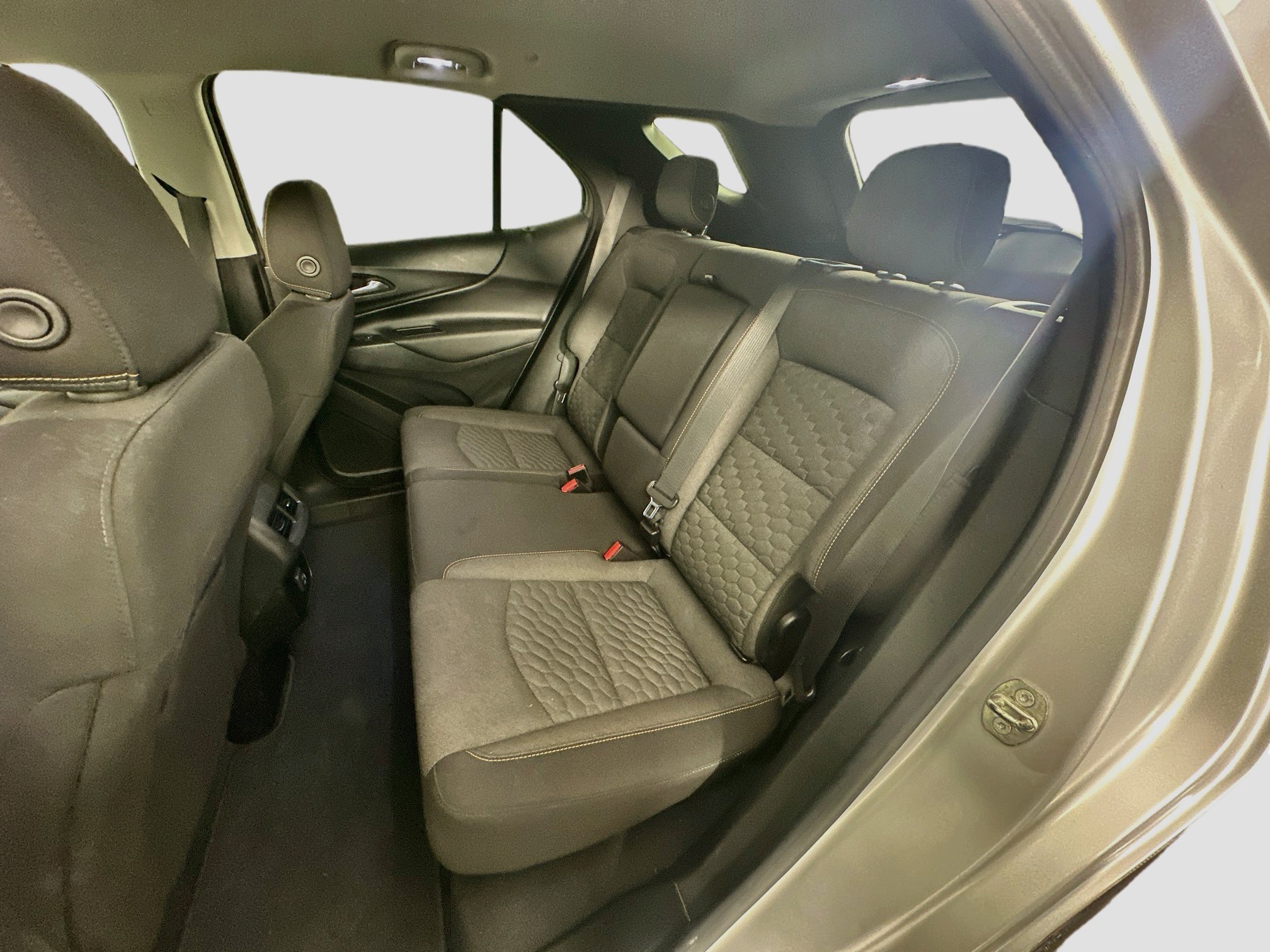 Used 2019 Chevrolet Equinox LT FWD image 28