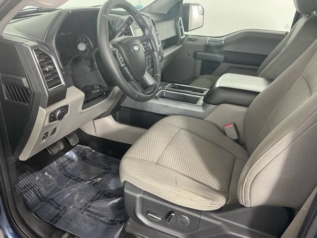 Used 2017 Ford F150 XLT w/ Equipment Group 302A Luxury AWD/4WD image 8
