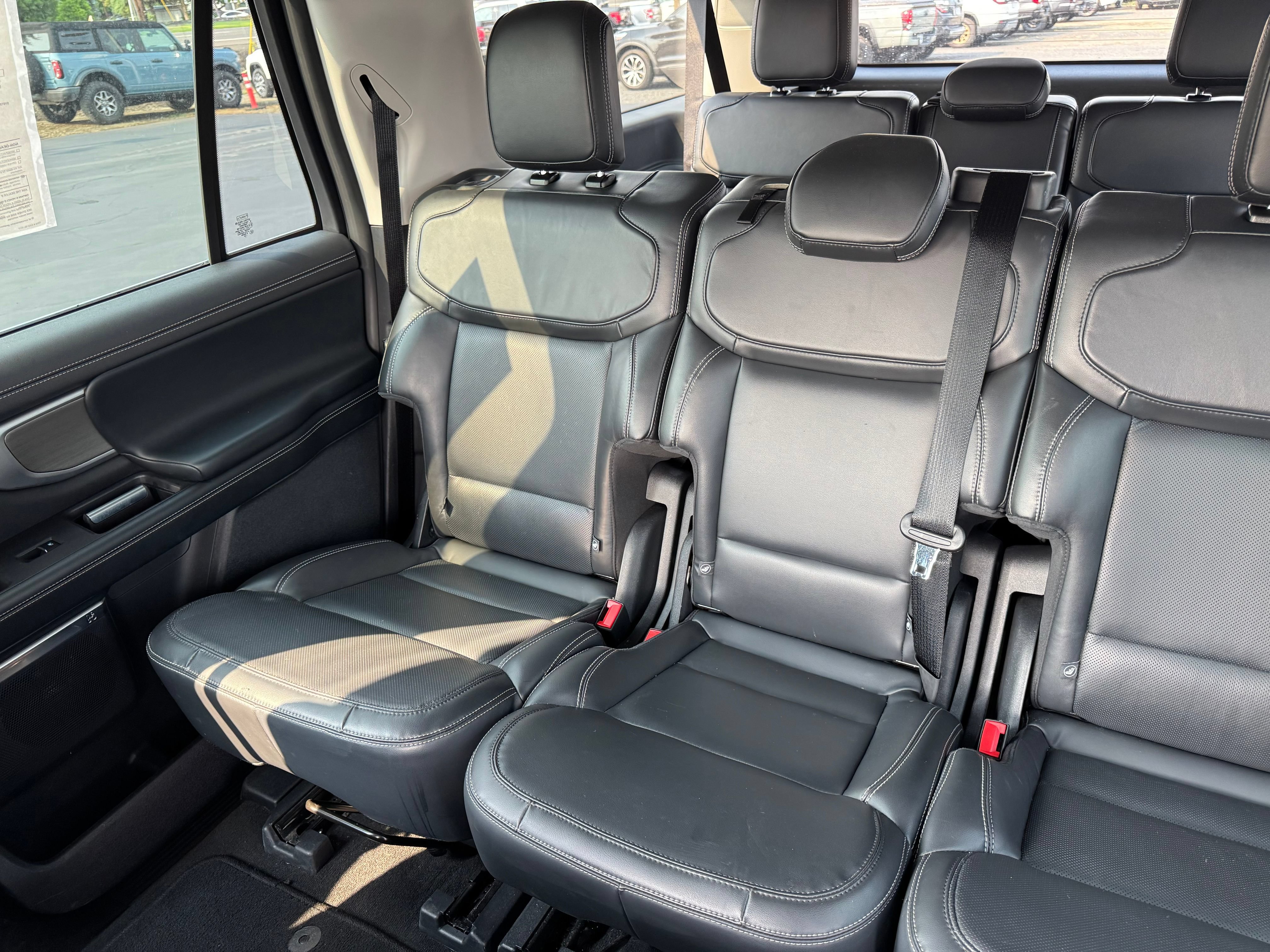 Certified 2025 Ford Expedition Max Platinum AWD/4WD image 33