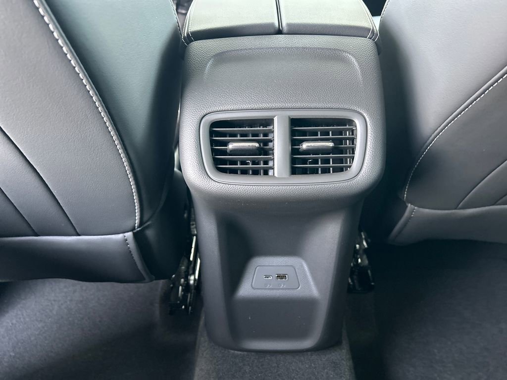 New 2026 Buick Envision Sport Touring image 32