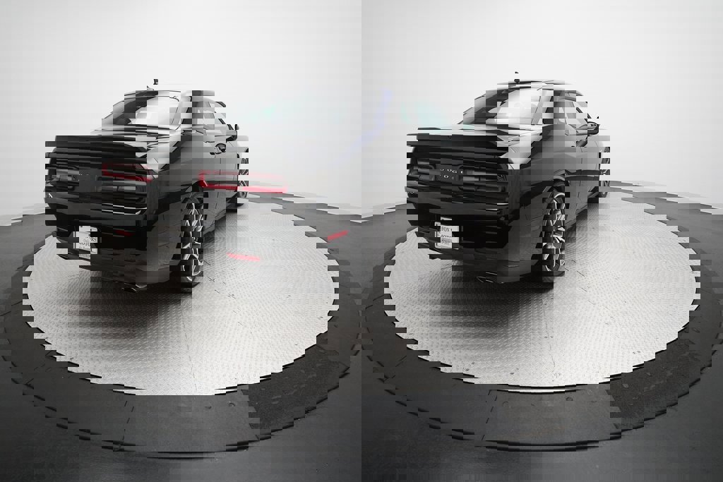 Used 2023 Dodge Challenger R/T w/ Plus Package image 35