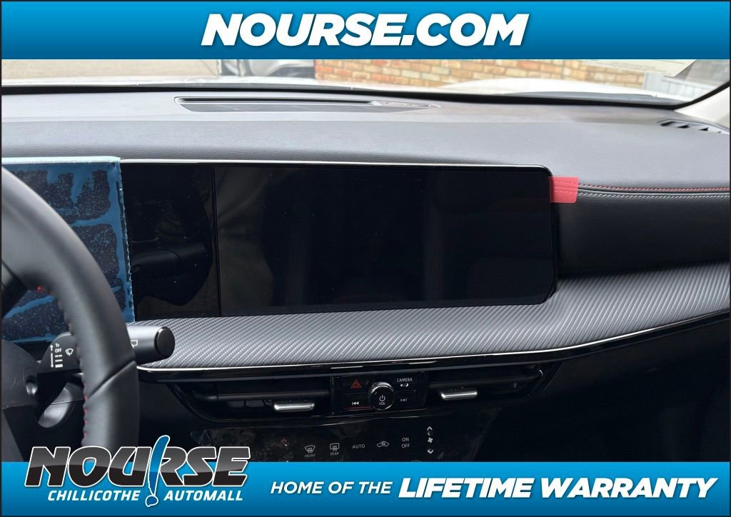 New 2025 Nissan Kicks SR w/ Illumination Package image 20