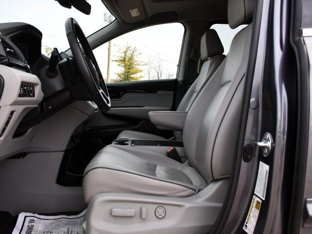 Used 2024 Honda Odyssey Elite image 11