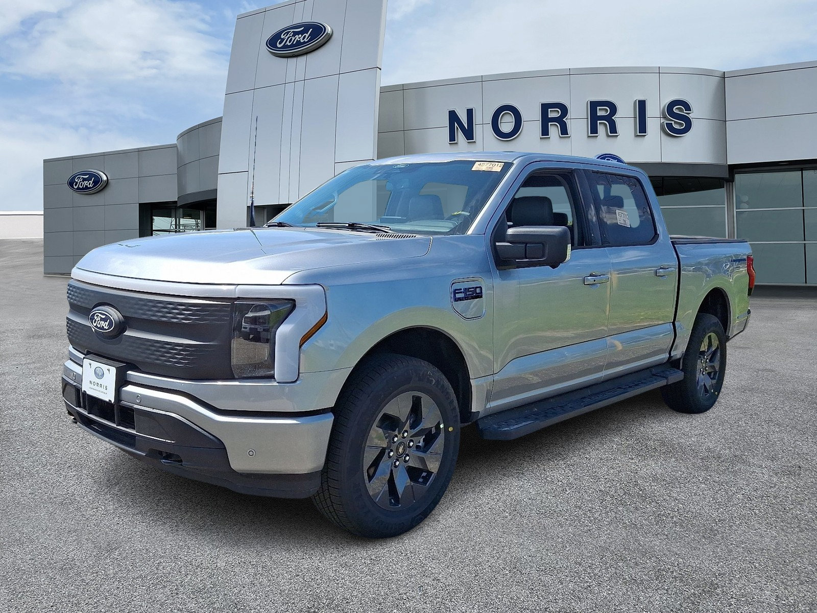 New 2025 Ford F150 Lightning Flash AWD/4WD image 2