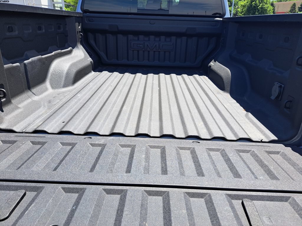 Used 2025 GMC Canyon Denali AWD/4WD image 31