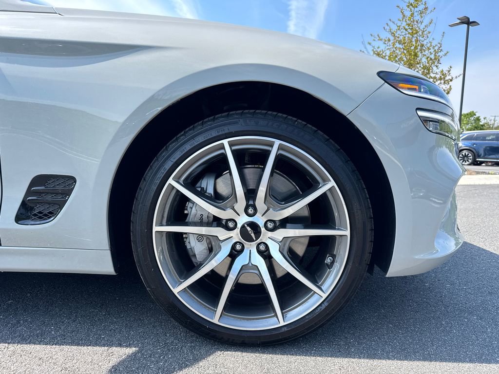 Used 2026 Genesis G70 2.5T Prestige AWD/4WD image 12