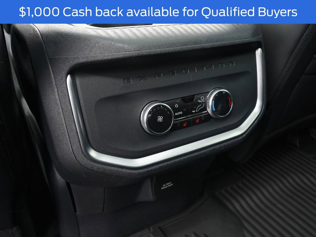 New 2025 Ford Expedition Max Platinum w/ Stealth Performance Package image 32