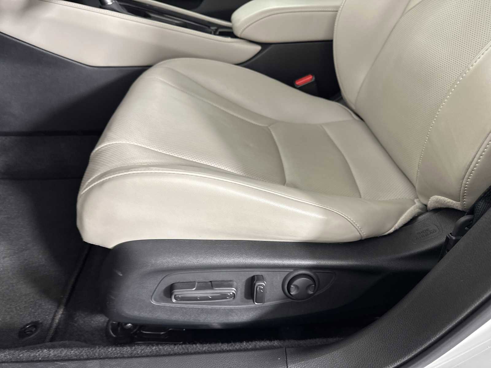 Used 2024 Honda Accord Touring image 27