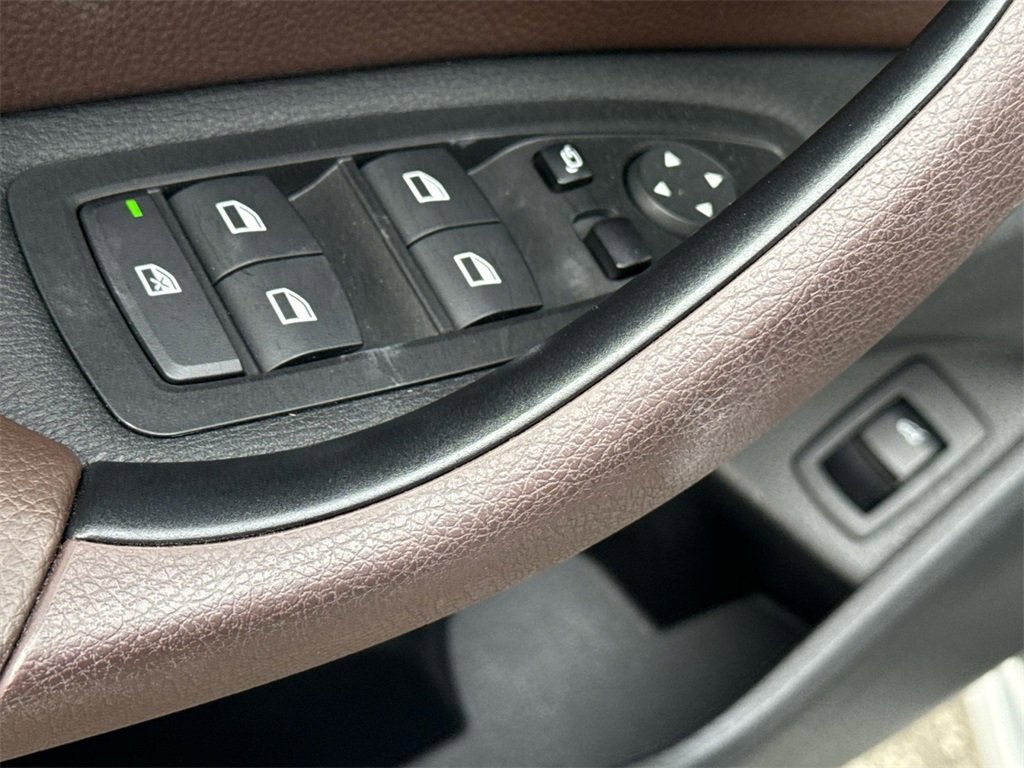 Used 2022 BMW X1 xDrive28i w/ Convenience Package image 15