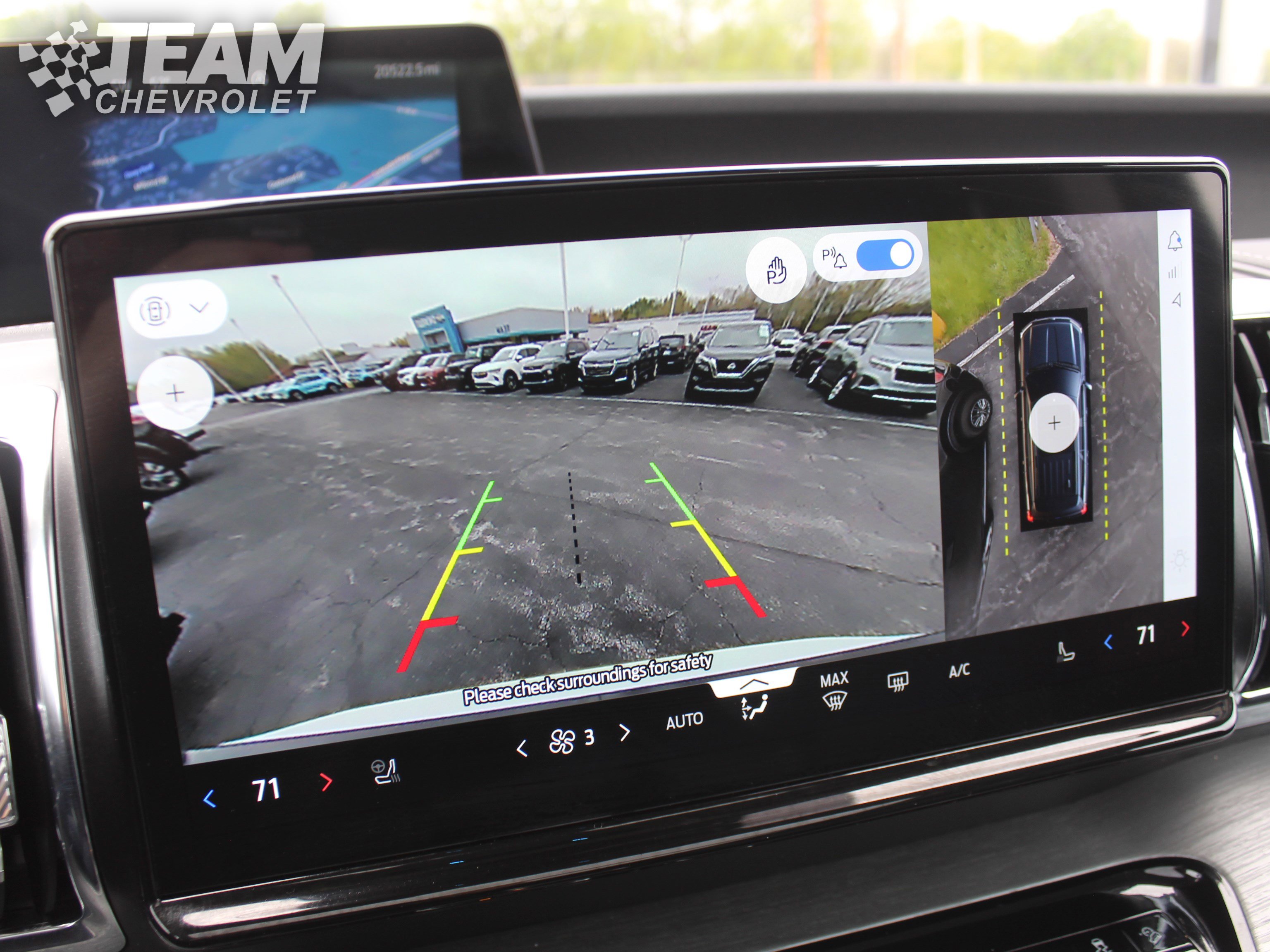 Used 2025 Ford Expedition Platinum w/ Driver's Package AWD/4WD image 19
