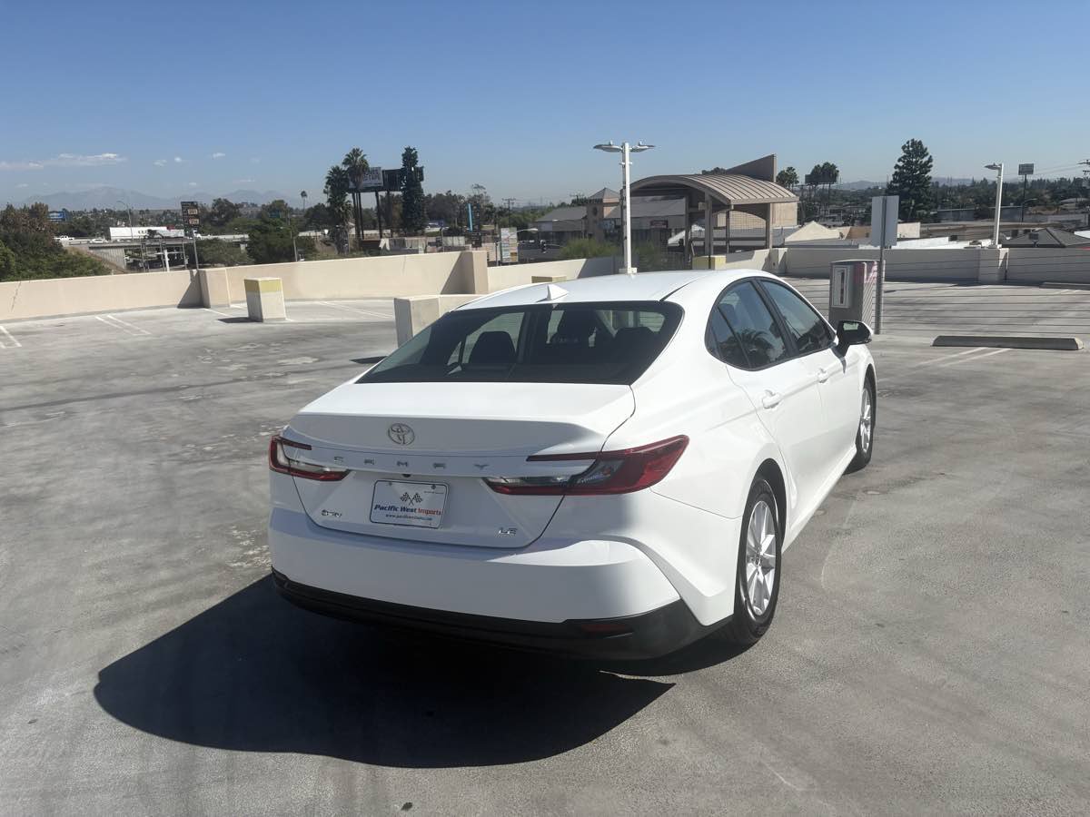 Used 2025 Toyota Camry LE FWD image 37