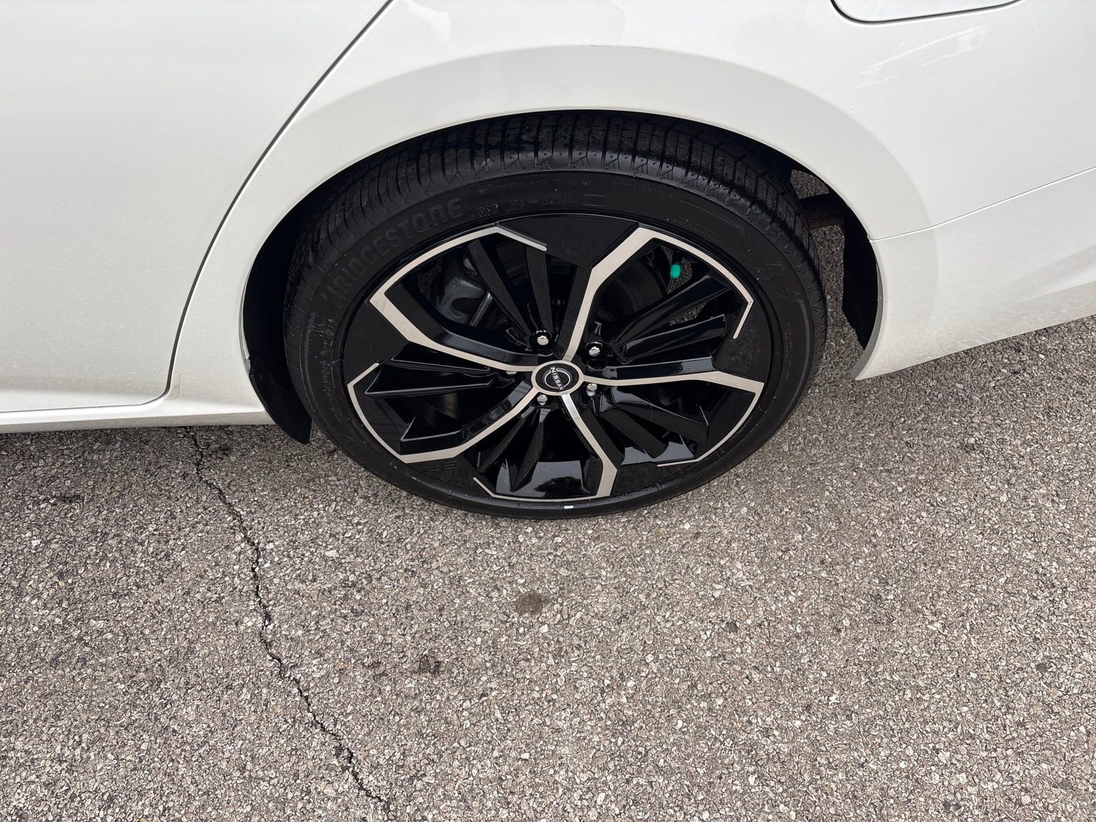 Used 2025 Nissan Altima 2.5 SR image 31