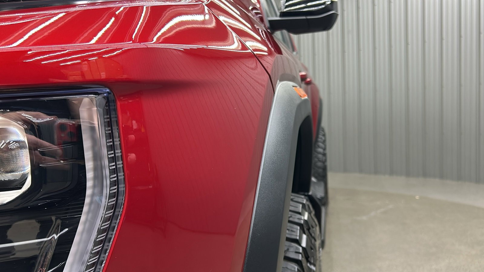 Used 2024 GMC Canyon AT4X image 13