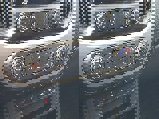 Used 2021 GMC Canyon Elevation w/ Trailering Package image 25