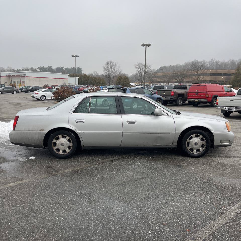 Used 2002 Cadillac De Ville FWD image 11