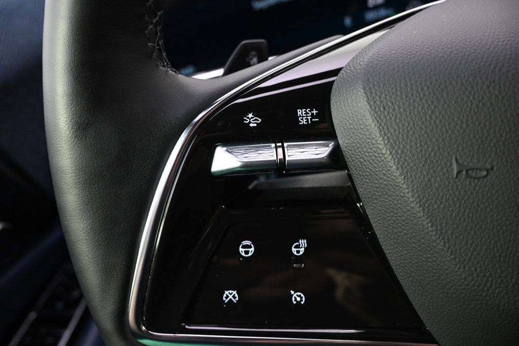 New 2026 Cadillac Optiq Luxury 2 w/ LPO, Floor Liner Package AWD/4WD image 34