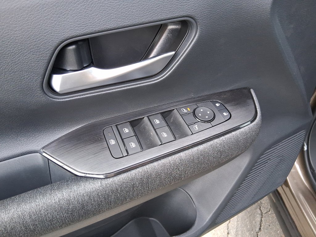 New 2026 Nissan Kicks SV w/ Cold Weather Package image 12