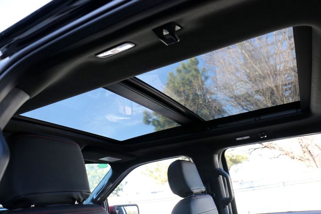 New 2025 Ford F150 Lariat w/ Equipment Group 502A High image 25