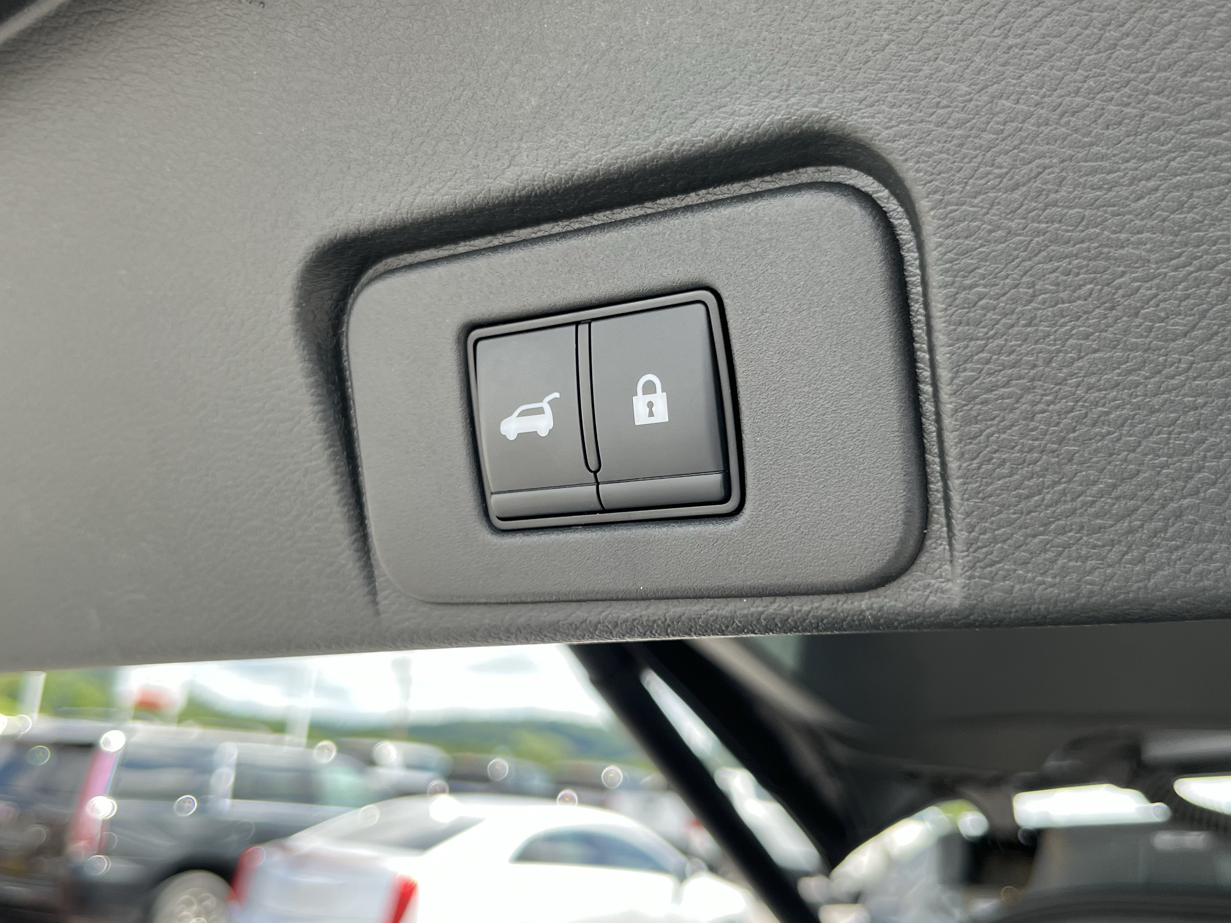 Used 2023 Nissan Rogue SL w/ SL Premium Package AWD/4WD image 8