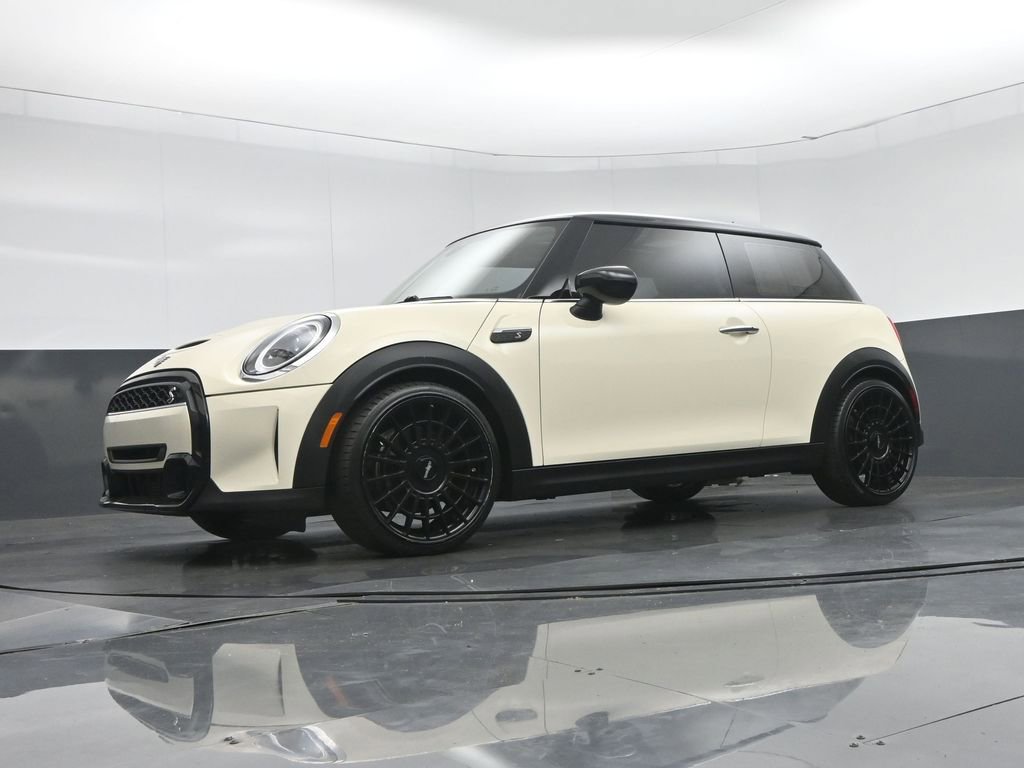 Used 2022 MINI Cooper S image 54