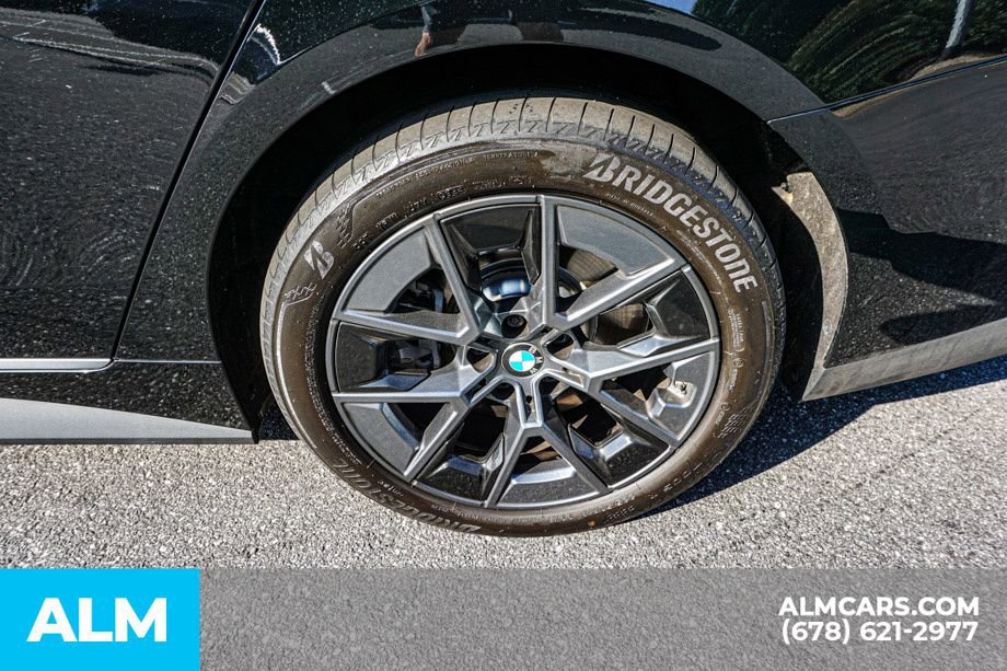 Used 2025 BMW i4 eDrive40 w/ Premium Package RWD image 18