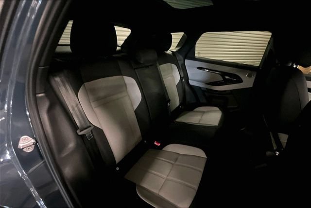 Certified 2026 Land Rover Range Rover Evoque Dynamic SE AWD/4WD image 16