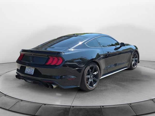 Used 2019 Ford Mustang GT w/ Black Accent Package RWD image 5