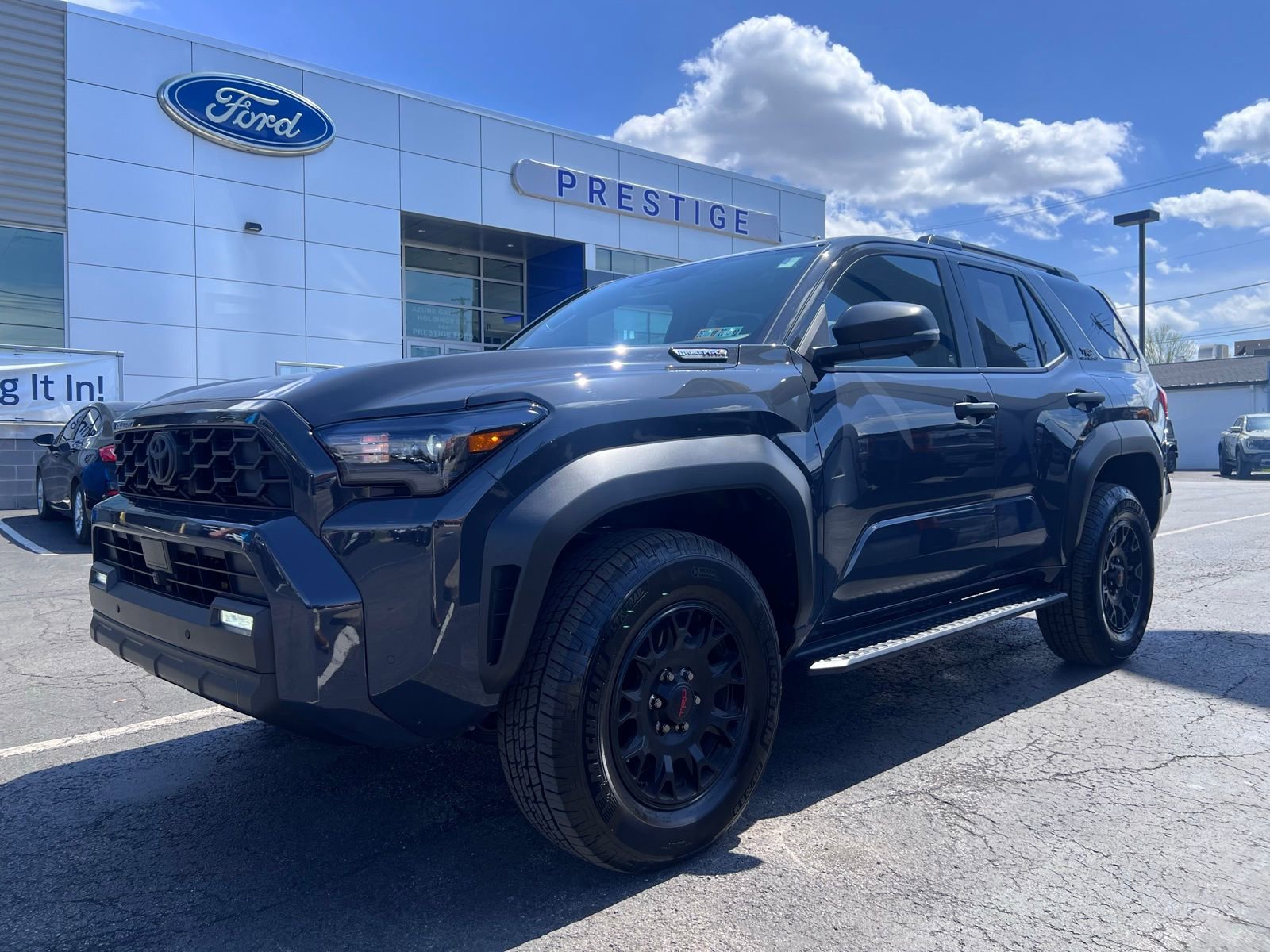 Used 2025 Toyota 4Runner TRD Off-Road Premium w/ Tow Technology Package AWD/4WD image 4