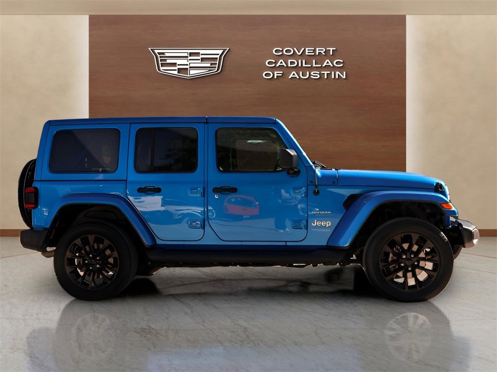 Used 2022 Jeep Wrangler Unlimited Sahara w/ Cold Weather Group image 5