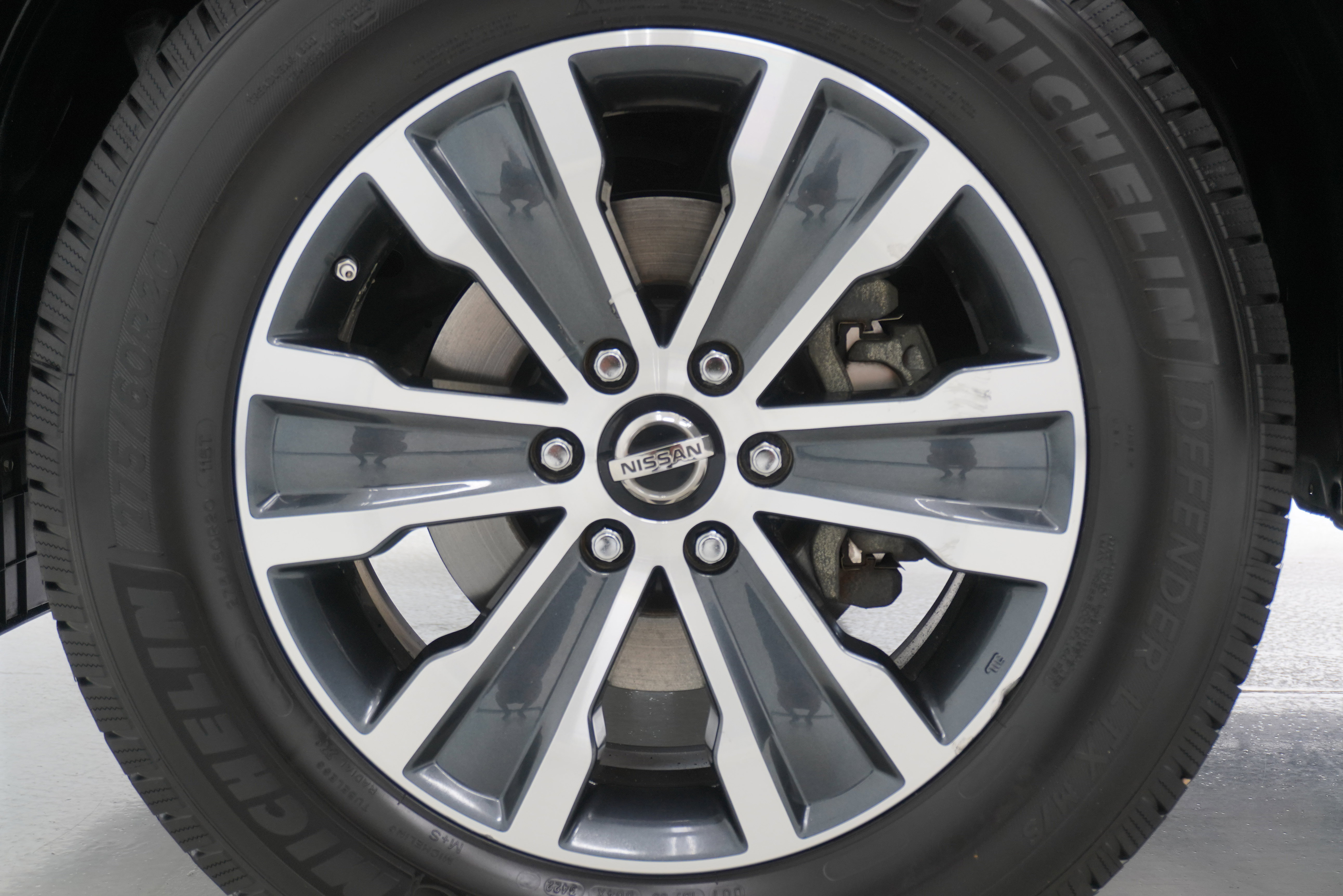 Used 2020 Nissan Armada SL w/ Premium Package RWD image 33