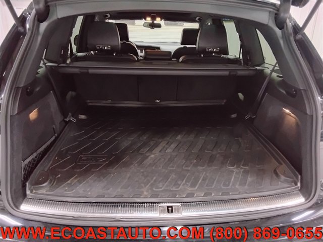 Used 2015 Audi Q7 3.0T S line Prestige w/ S Line Package image 16