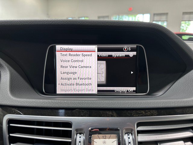 Used 2014 Mercedes-Benz E 550 4MATIC Sedan w/ Premium 1 Package image 69