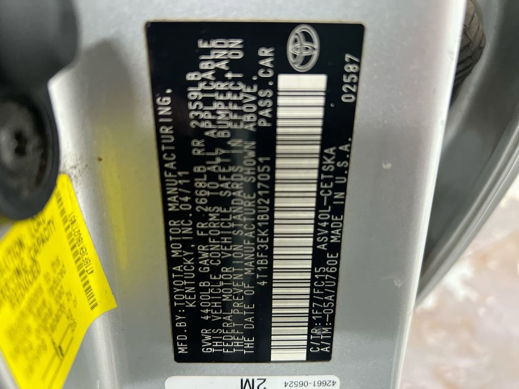 Used 2011 Toyota Camry SE w/ SE Extra-Value Pkg #1 FWD image 27