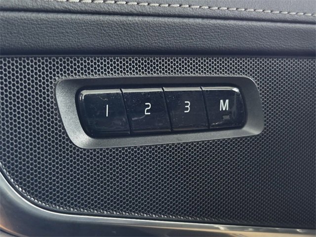 Certified 2025 Volvo XC90 B5 Plus image 40