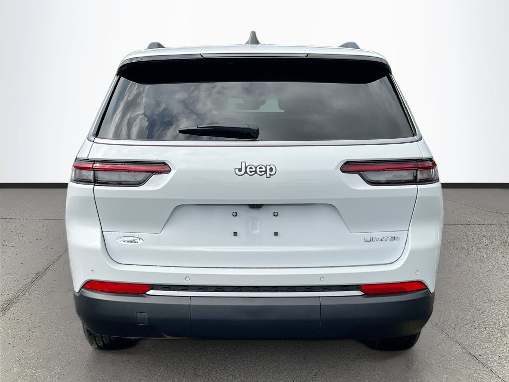 New 2026 Jeep Grand Cherokee L Limited w/ Trailer Tow Package RWD image 6