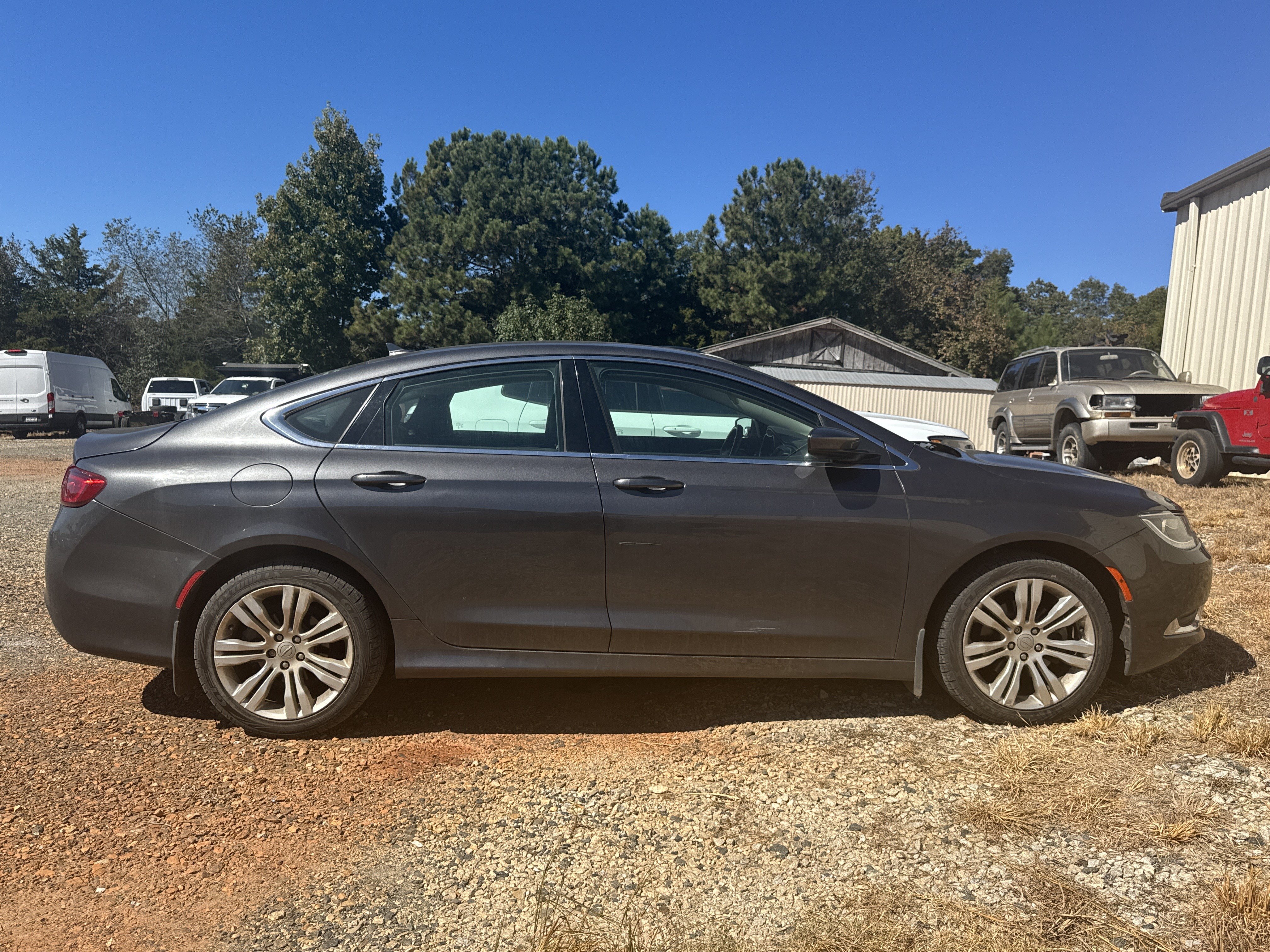 Used 2015 Chrysler 200 Limited w/ Spring Special Group FWD image 1