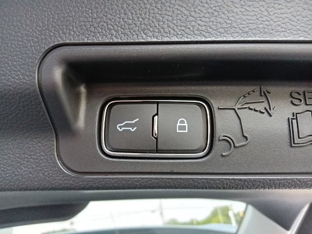 New 2026 Ford Explorer Active RWD image 31