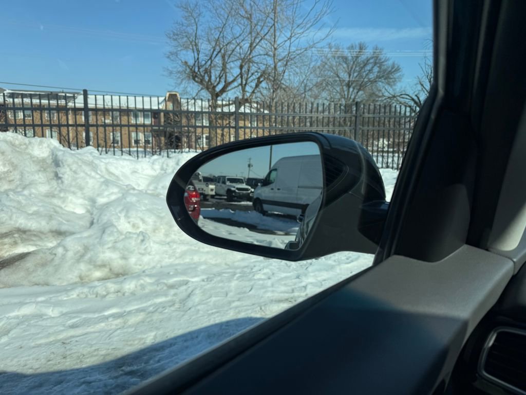 Used 2018 Kia Niro EX image 17