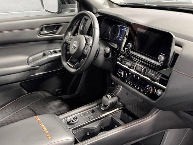 Used 2023 Nissan Pathfinder Rock Creek image 14