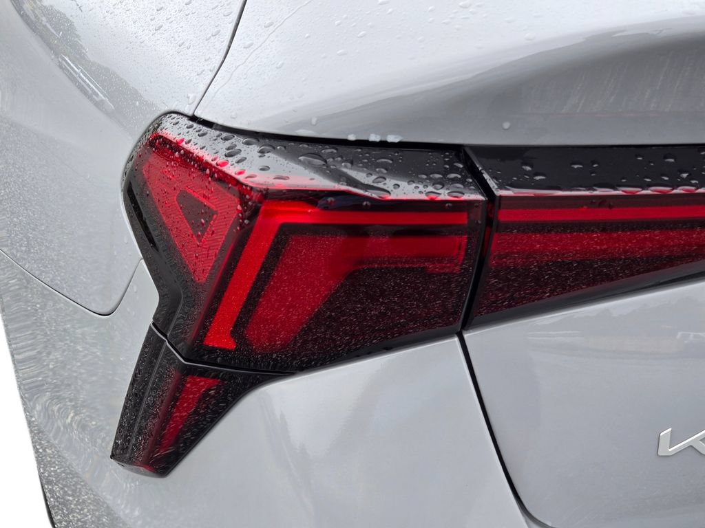 Certified 2025 Kia K5 GT-Line w/ GT-Line Premium Package FWD image 11