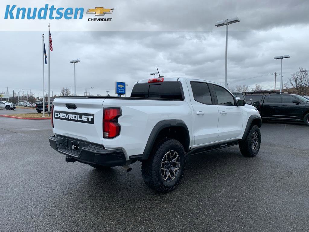 Used 2025 Chevrolet Colorado ZR2 w/ Technology Package image 7
