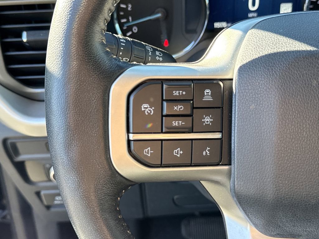 Used 2022 Ford Expedition XLT image 27