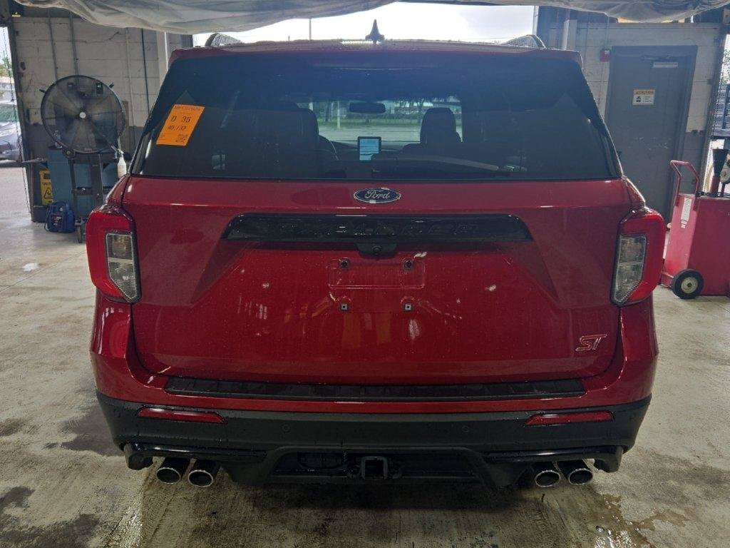 Used 2022 Ford Explorer ST w/ Equipment Group 401A AWD/4WD image 5