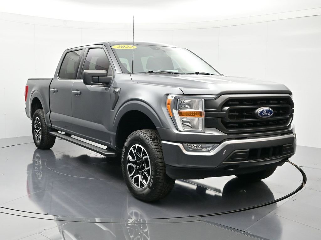 Used 2022 Ford F150 XLT w/ Equipment Group 301A Mid image 3
