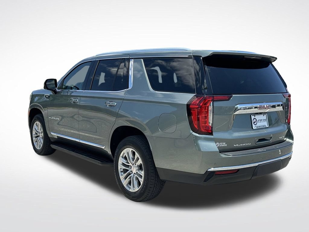 Used 2023 GMC Yukon SLT w/ SLT Luxury Package RWD image 6