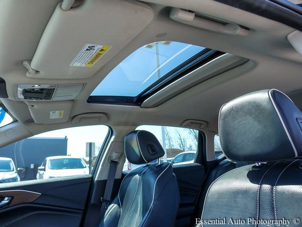 Used 2021 Acura TLX w/ Advance Package image 12