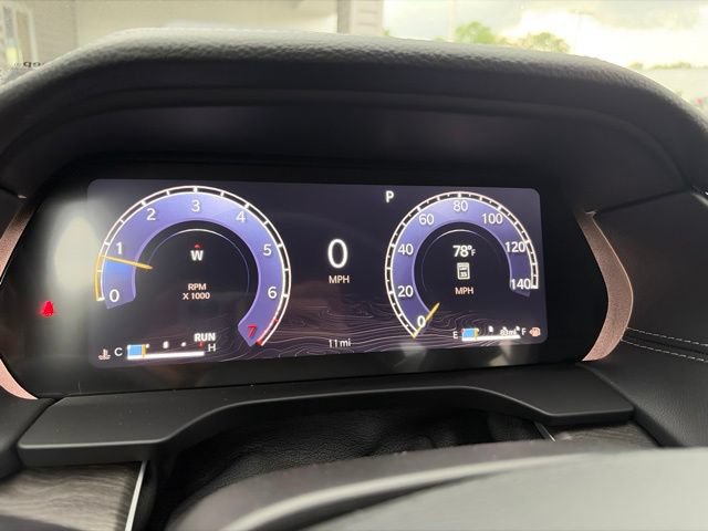 New 2026 Jeep Grand Cherokee L Limited w/ Luxury Tech Group II AWD/4WD image 7