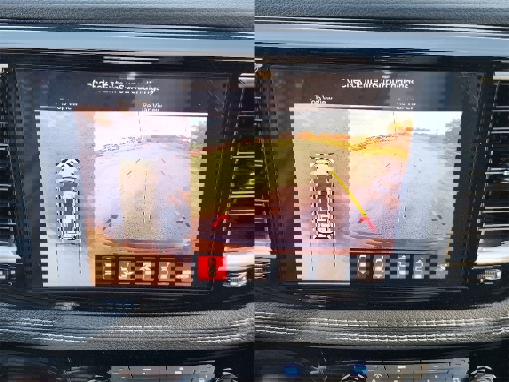 New 2026 Chrysler Pacifica Select image 13