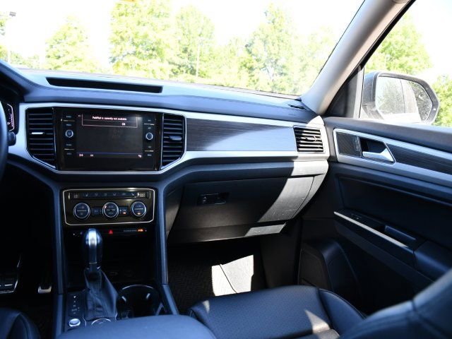 Used 2019 Volkswagen Atlas SEL R-Line AWD/4WD image 21